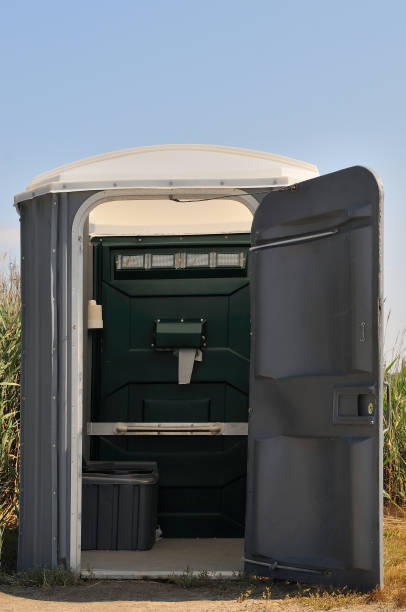 Portable Toilet Options We Offer in Ogdensburg, NY